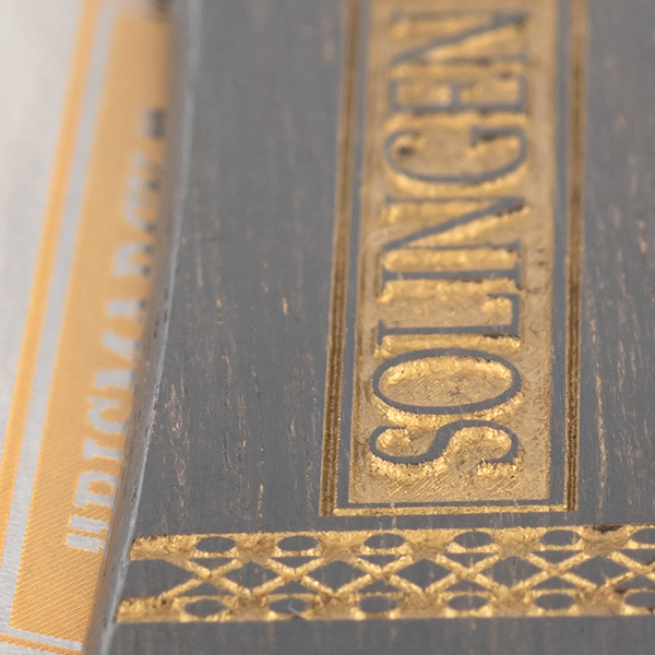 Rasoirs droits 6/8" carbon | Bismarck | ébène | incrustation or